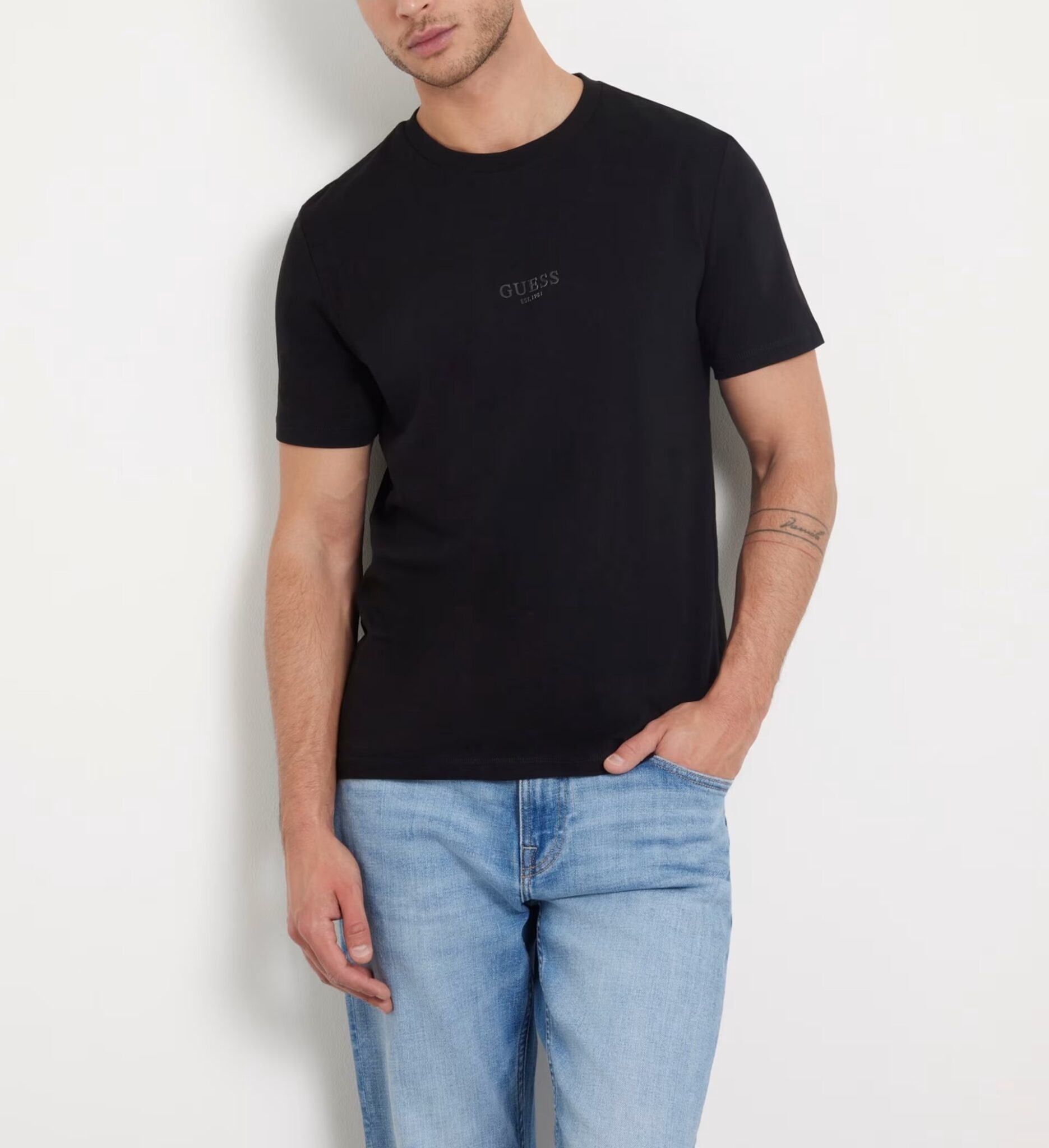 GUESS SS CN SMALL GUESS TEE ΜΠΛΟΥΖΑ ΑΝΔΡΙΚΟ | BLACK