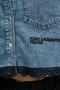 KARL LAGERFELD JEANS KLJ BOXY LACE SHIRT | DENIM