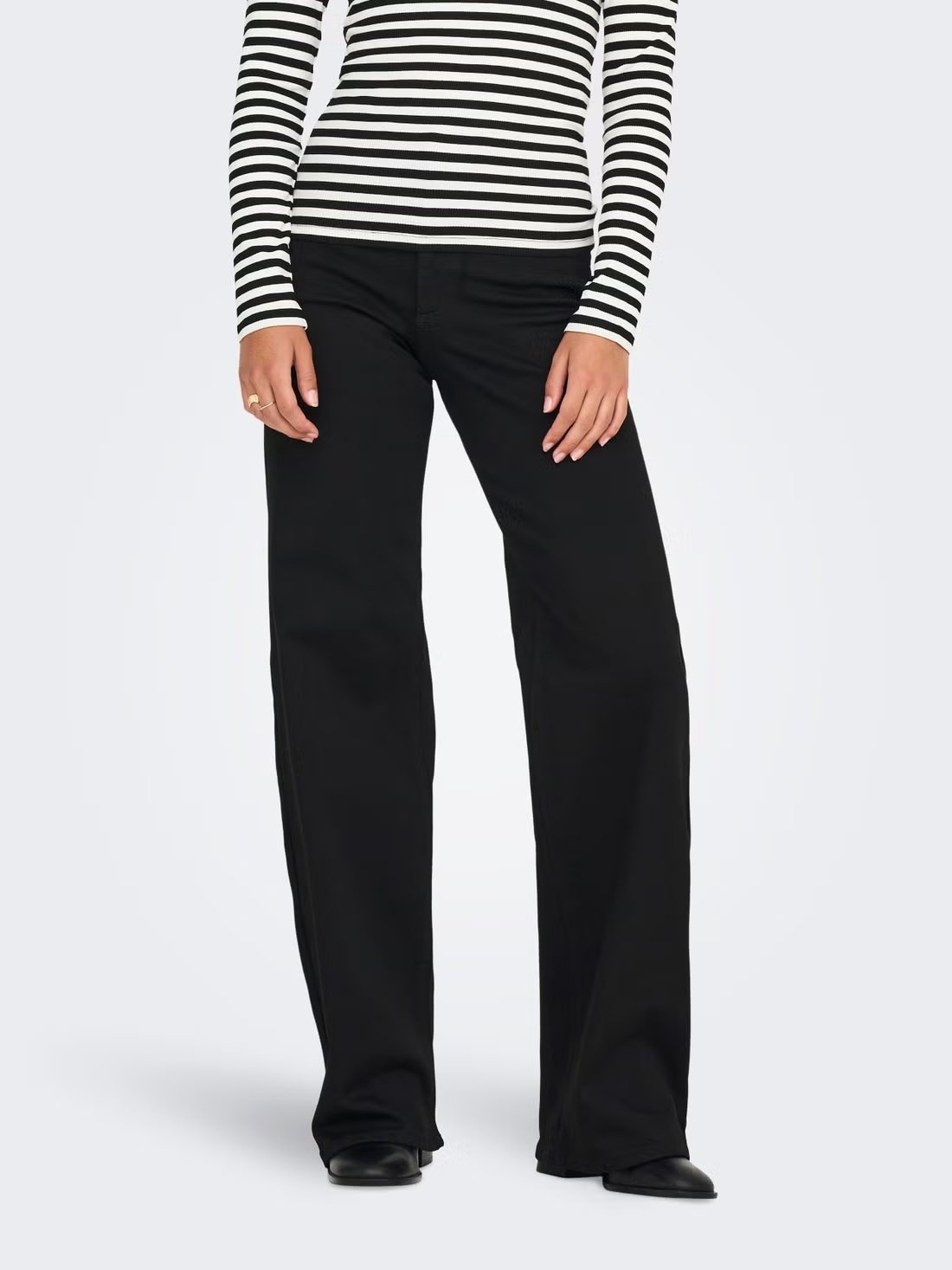 ONLMADISON BLUSH HW W 4EVERBLK SO796NOOS | BLACK