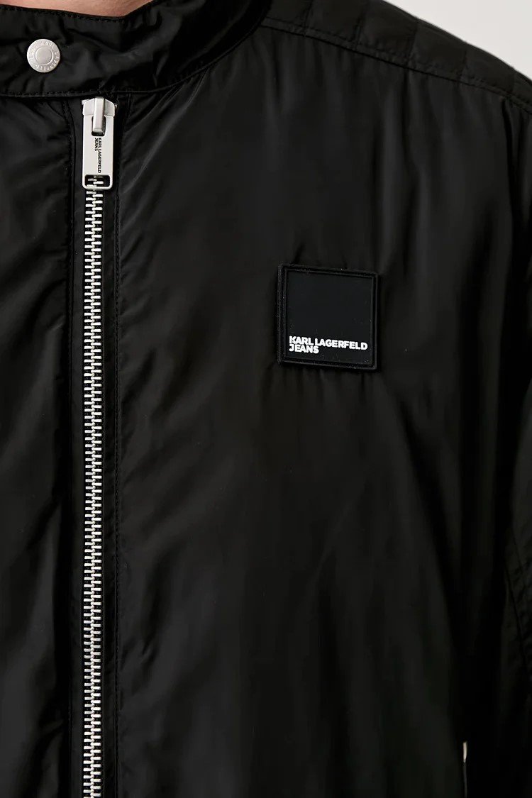 B3M15045_000_3