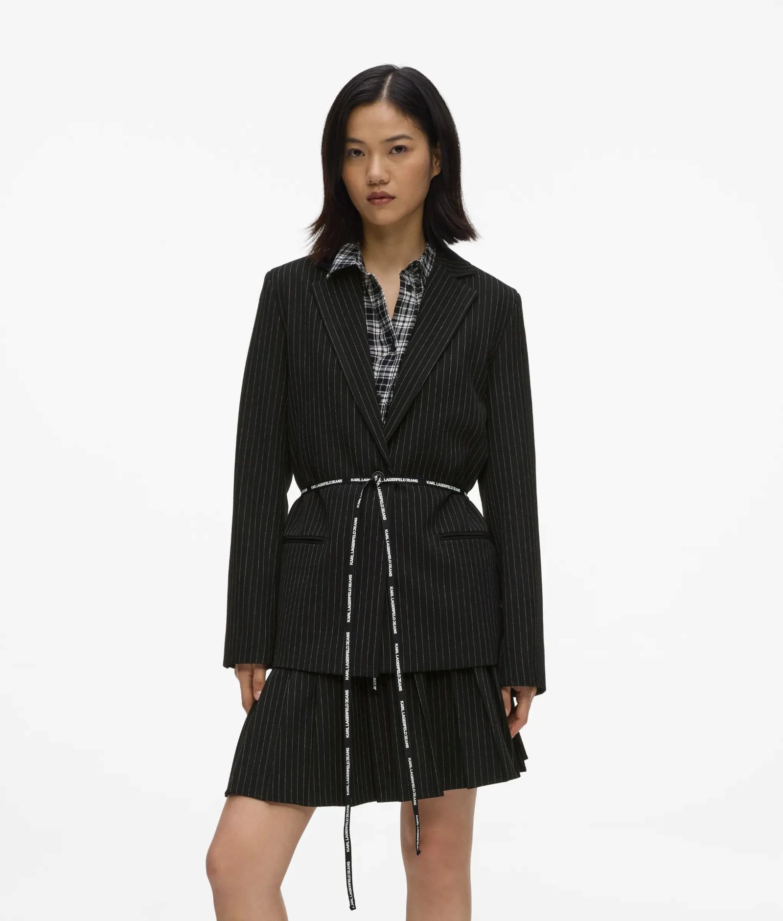 KLJ PINSTRIPE BLAZER | BLACK