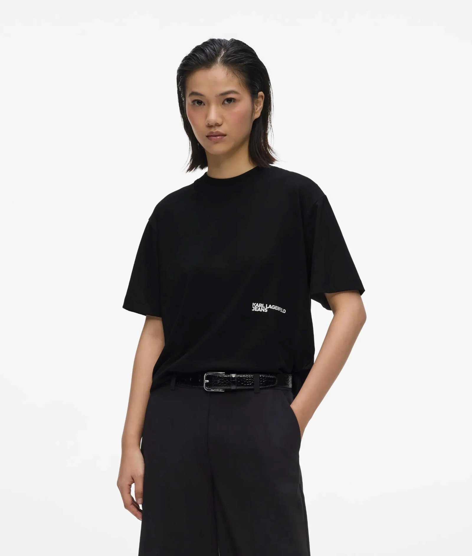 KLJ REGULAR TEE FLOCKED FLORAL | BLACK