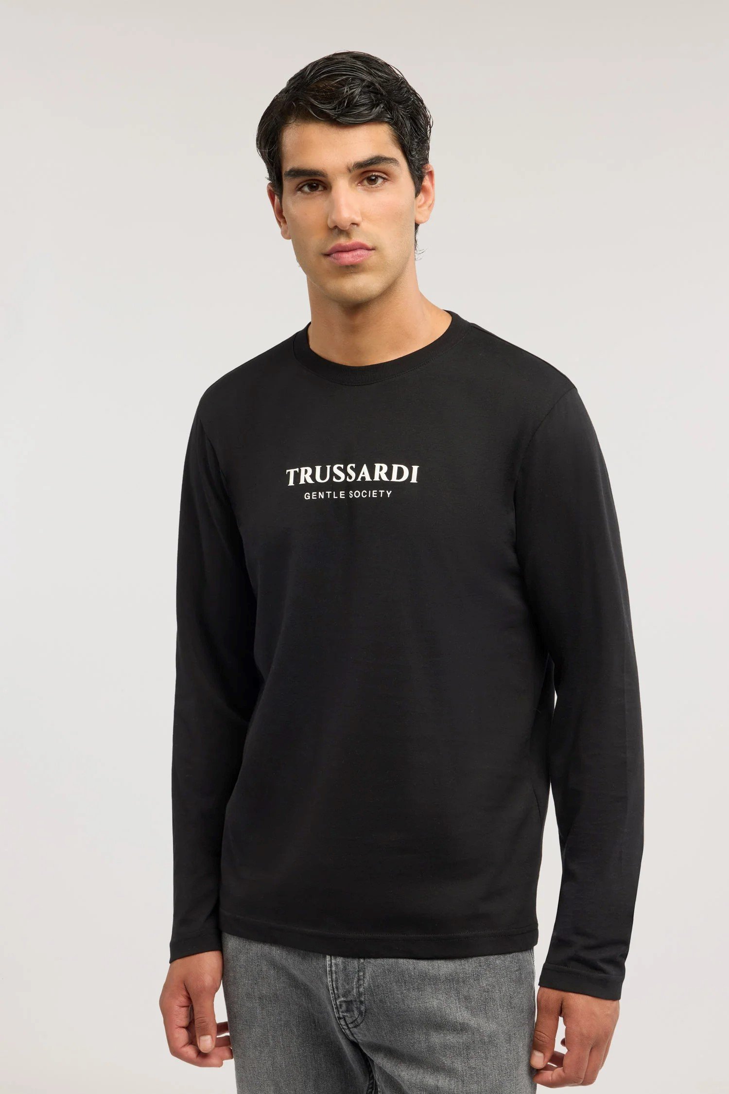 GENTLE SOCIETY LETTERING LS REGULAR FIT | BLACK