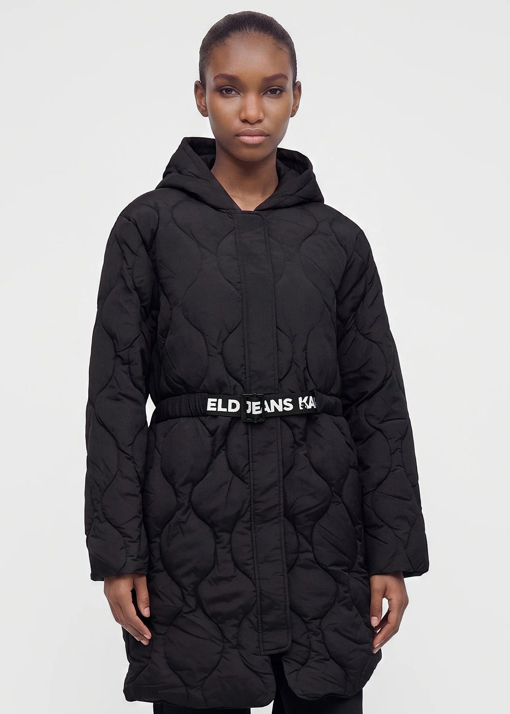 KLJ LIGHT PADDED QUILTED COAT | BLACK