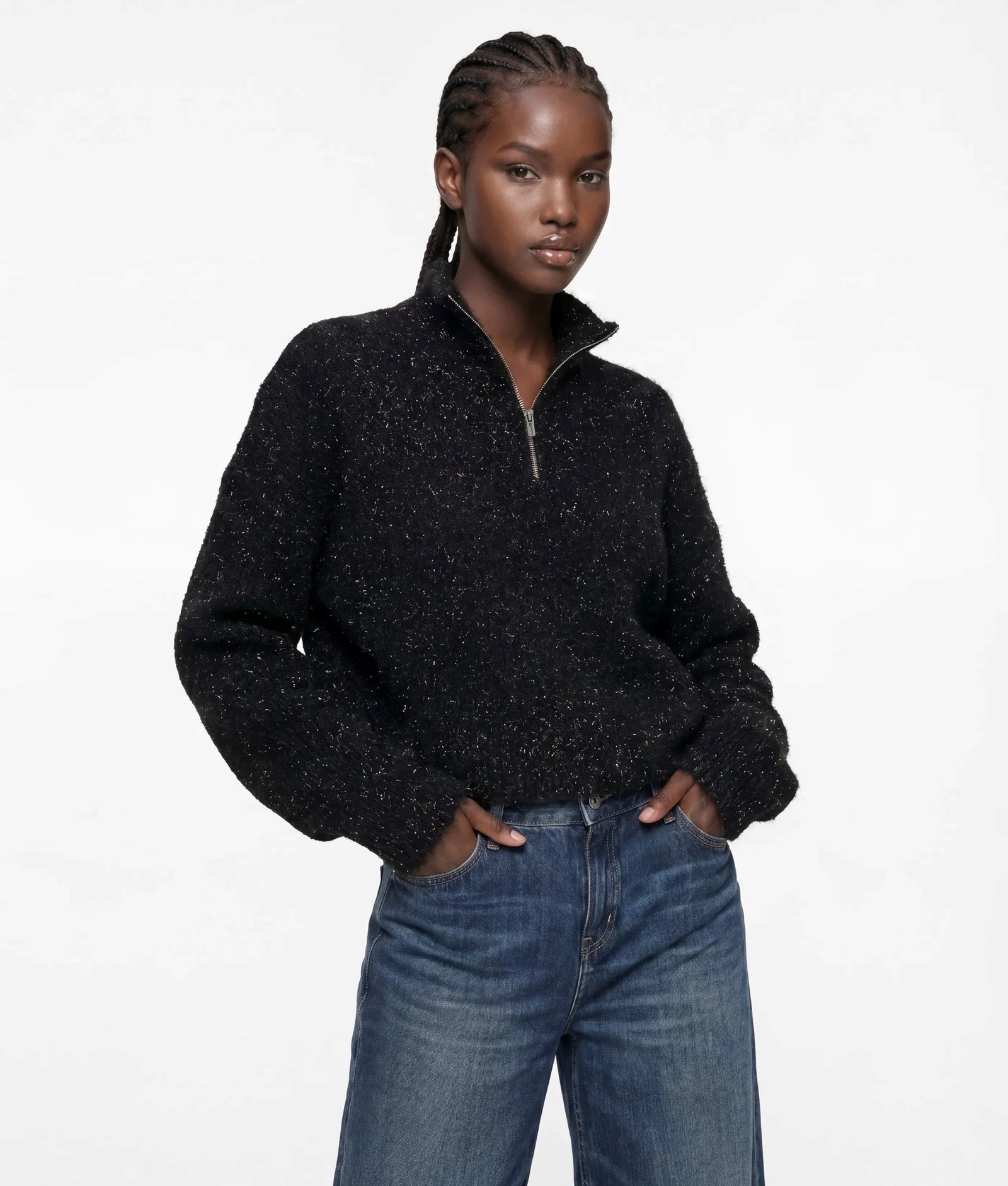 KLJ FLUFFY KNIT SWEATER | BLACK