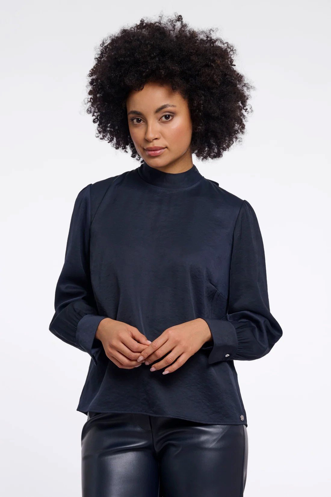 Blouse with bow tie neck | DARK BLUE