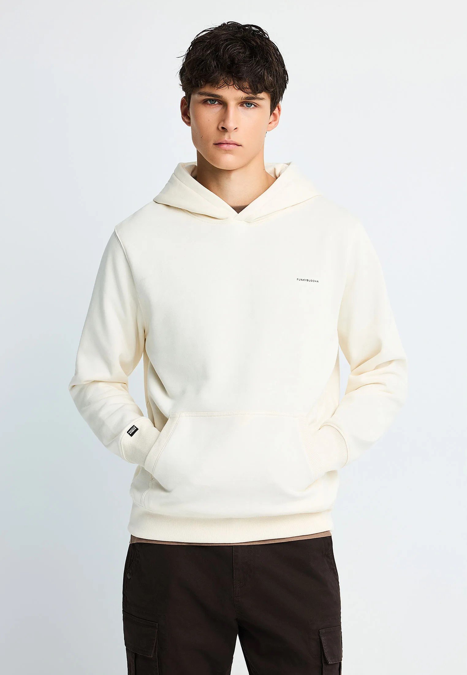 ΑΝΔΡΙΚΌ ΦΟΎΤΕΡ ΜΕ ΚΟΥΚΟΎΛΑ | OFF WHITE